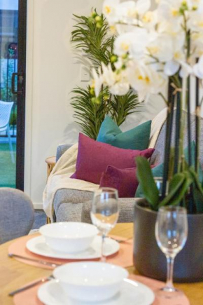 Urban Elegance - 2 Bed, 2 Bath in the CBD Christchurch